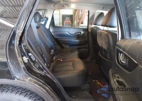 2016 Nissan Rogue Sl z USA, uszkodzony, nr VIN 5N1AT2MV8GC834499